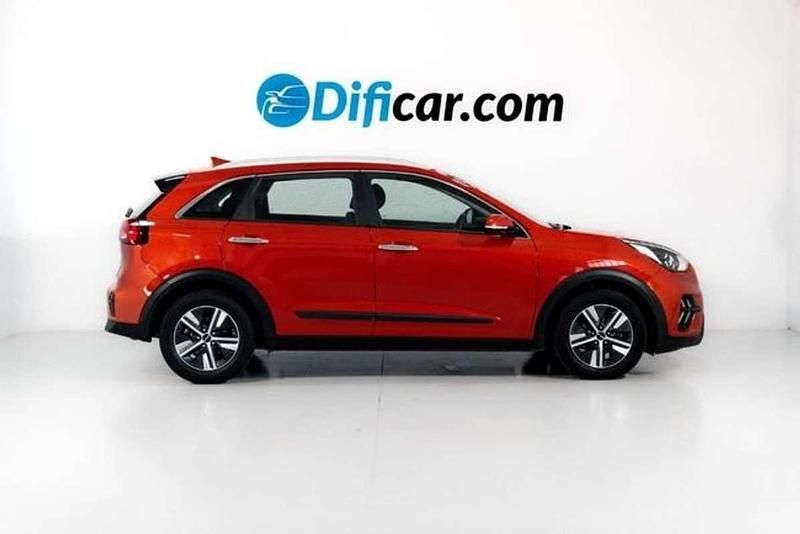 Usado Kia Niro 143 CV (105 kW) 2022 Naranja SUV