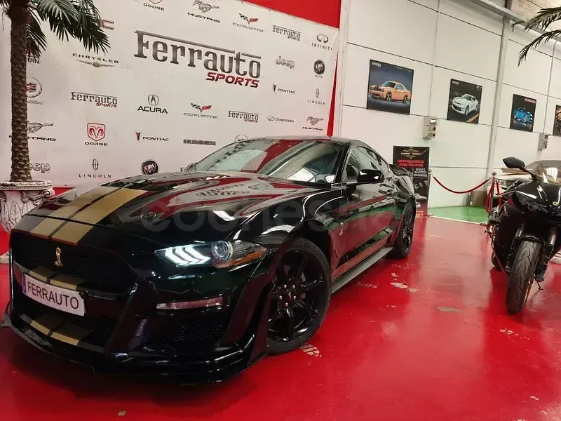 Usado Ford Mustang Fastback 291 CV (214 kW) 2020 Negro Coupe