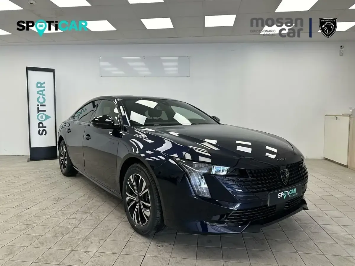 Usado Peugeot 508 Allure 225 CV (165 kW) 2024 Azul Berlina