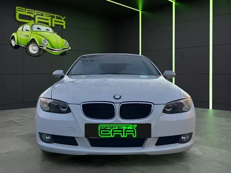 Usado BMW 320 177 CV (130 kW) 2008 Blanco Coupe
