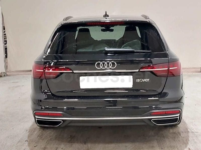 Usado Audi A4 Advanced Plus 163 CV (119 kW) 2022 Negro Familiar