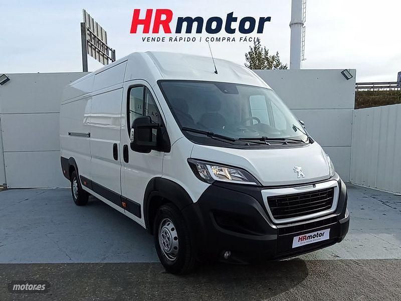 Blanco Usado 2020 Peugeot Boxer S Van | 19.990 € (Buen precio) - Imagen 1/4