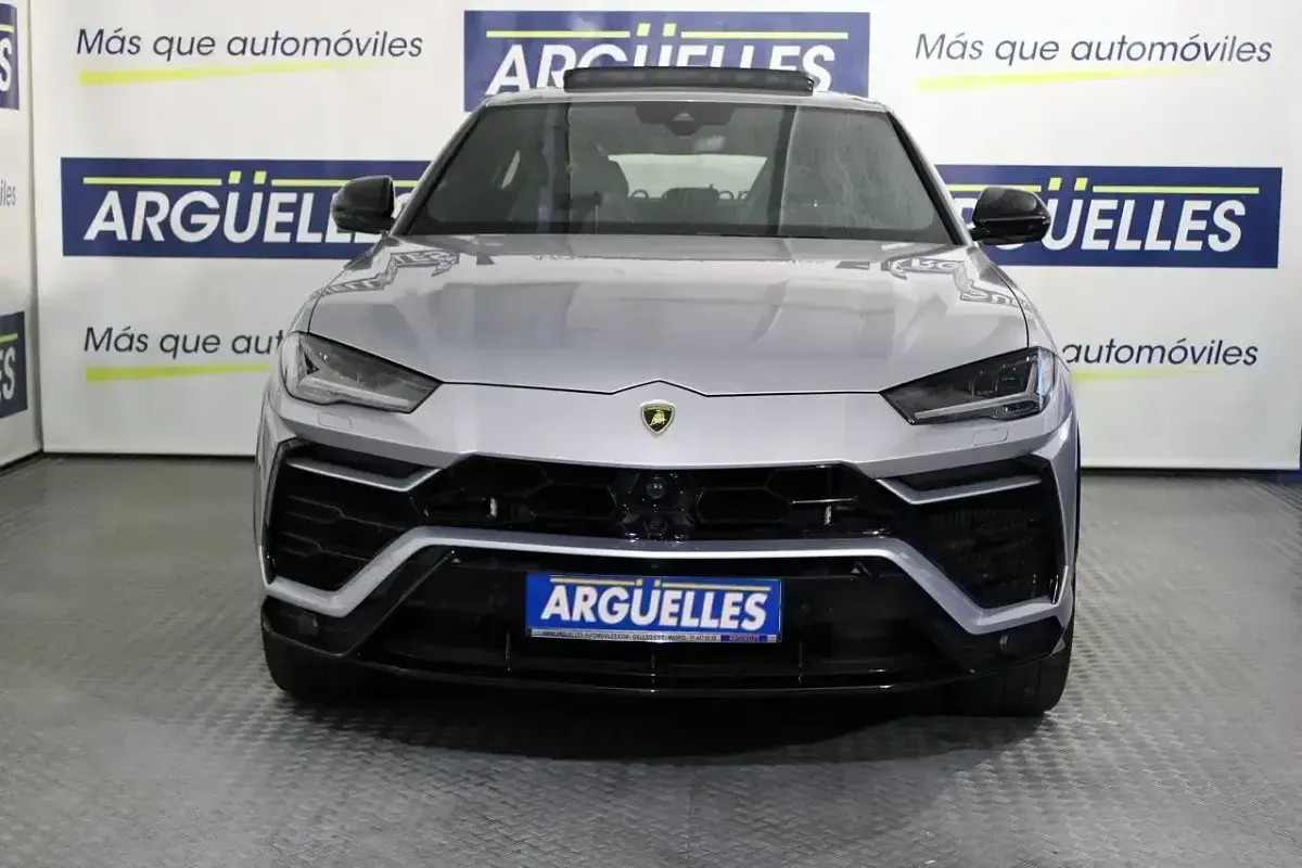 Usado Lamborghini Urus 666 CV (489 kW) 2019 Gris / plata SUV