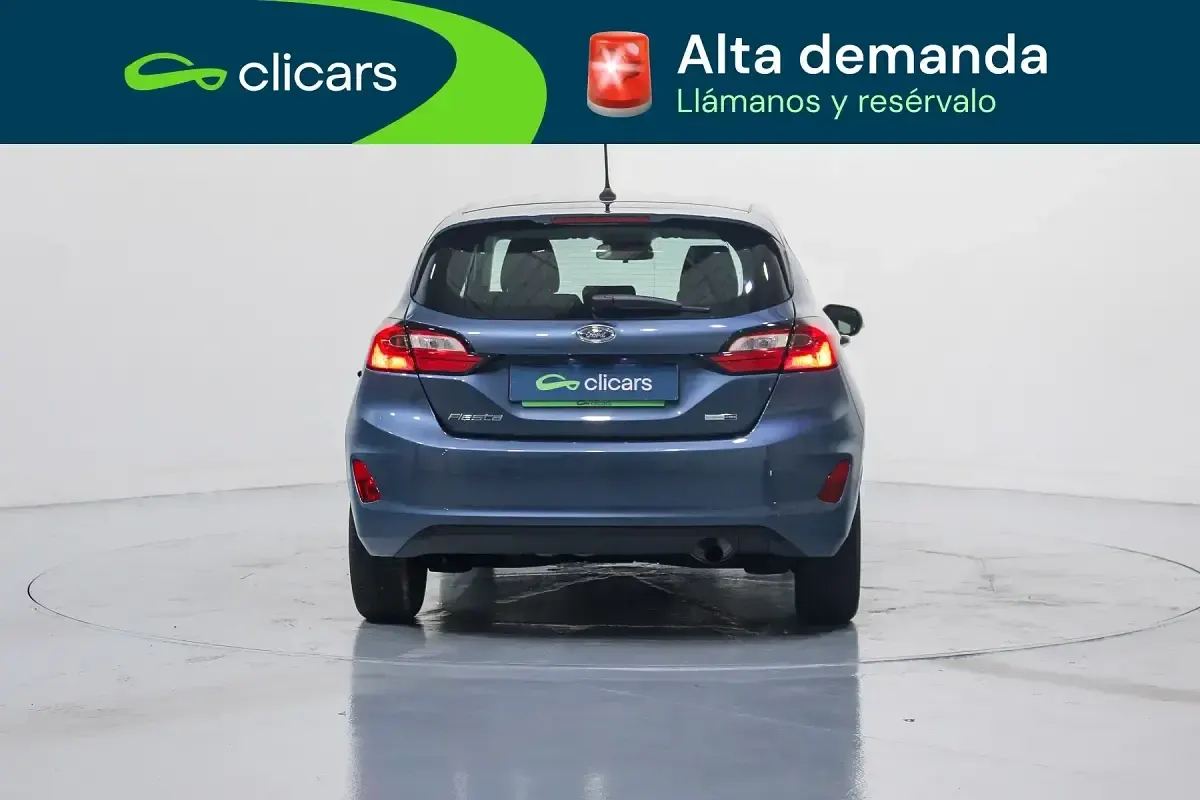 Usado Ford Fiesta Trend 125 CV (91 kW) 2023 Azul Utilitario