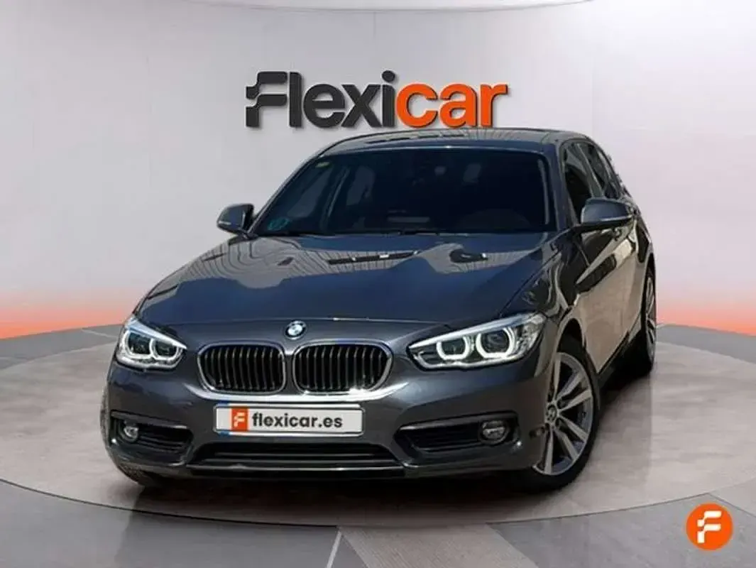 Usado BMW 118 136 CV (100 kW) 2018 Gris Utilitario