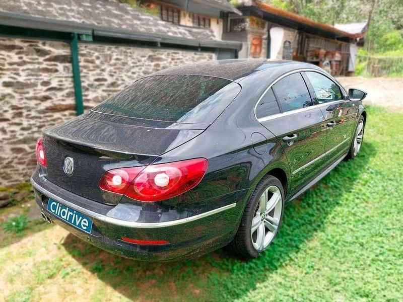 Usado VW Passat R-line 140 CV (102 kW) 2012 Negro Coupe