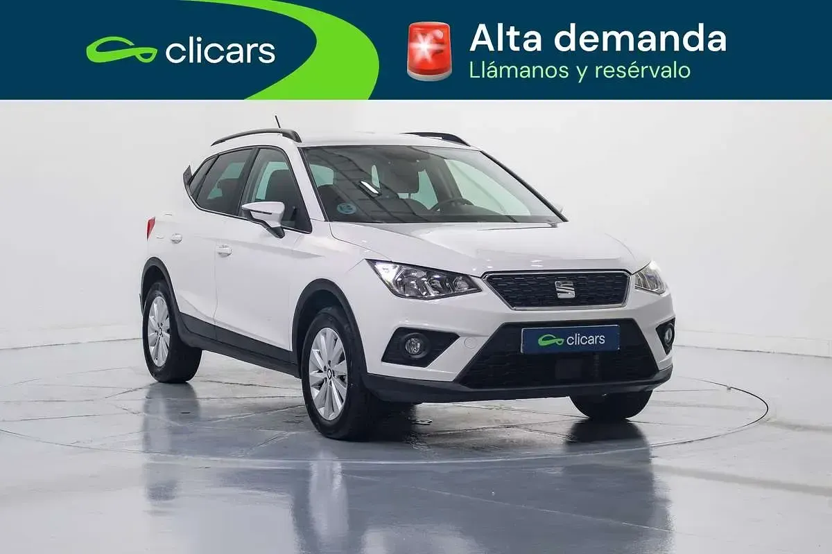 Usado Seat Arona Ecomotive 95 CV (69 kW) 2019 Blanco SUV