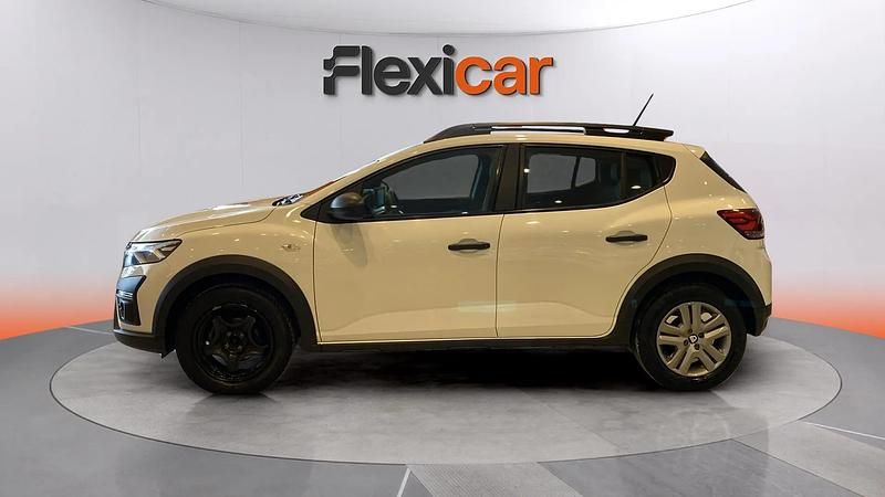 Usado Dacia Sandero Essentiel 91 CV (66 kW) 2022 Blanco Utilitario