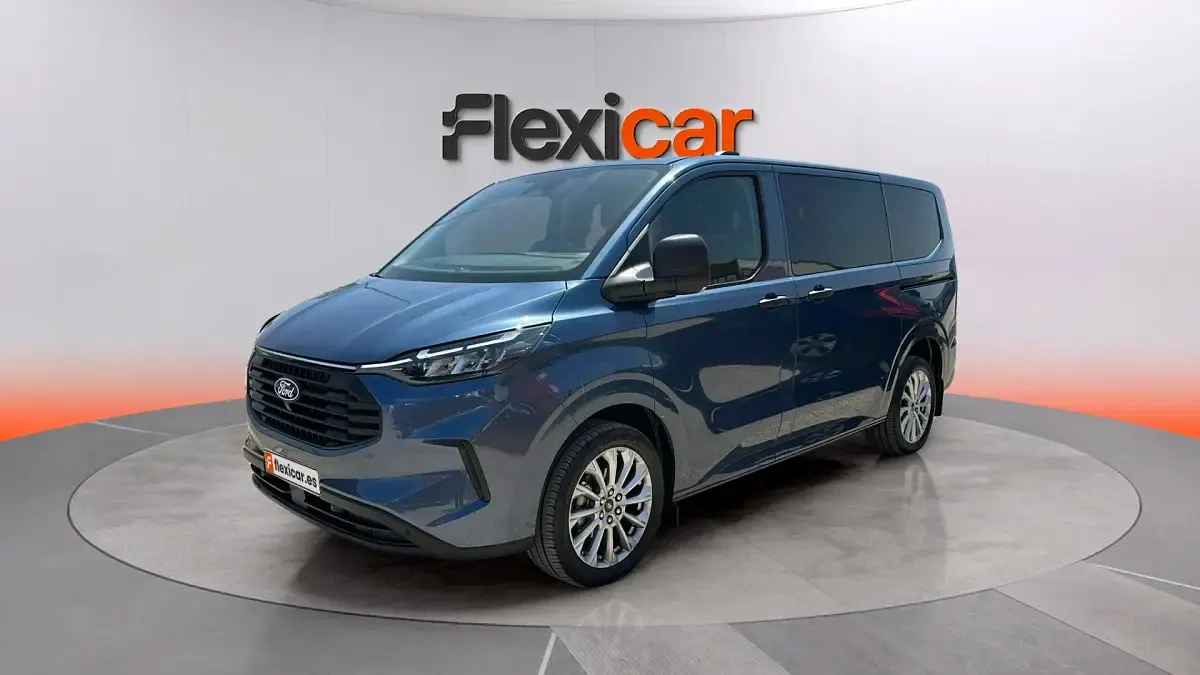 Usado Ford Transit Custom 136 CV (100 kW) 2025 Azul Familiar