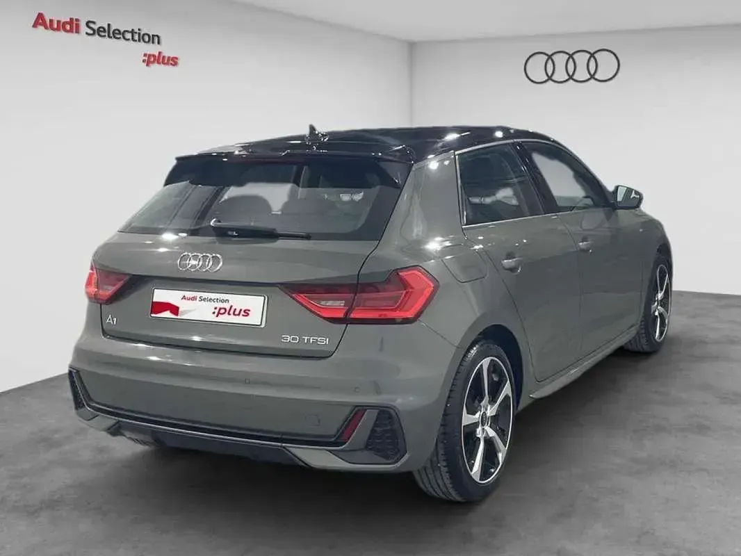 Occasion Audi A1 Sportback Black Edition 116 PK (85 kW) 2025 Grijs Hatchback