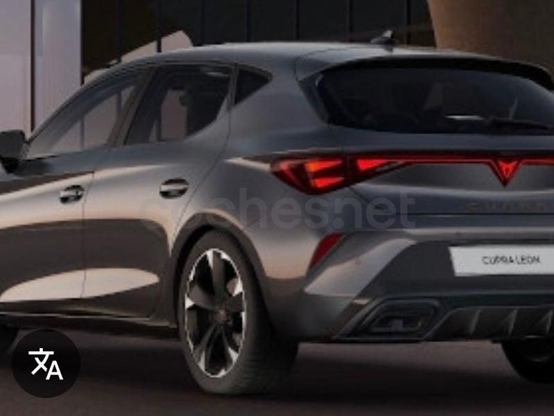 Usado Cupra Leon 150 CV (110 kW) 2025 Gris / plata Berlina
