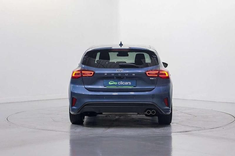 Usado Ford Focus ST-Line 125 CV (91 kW) 2022 Azul Utilitario