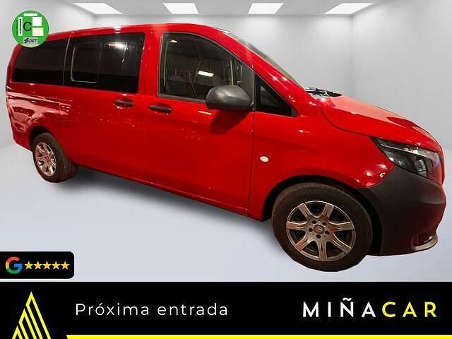 Rojo Usado 2016 Mercedes Vito Marco Polo Van | 22.490 € - Imagen 1/4