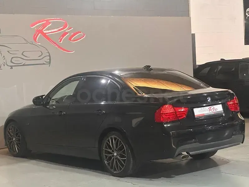 Usado BMW 318 143 CV (105 kW) 2011 Negro Berlina