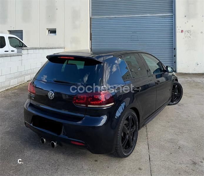 Usado VW Golf VII R 270 CV (198 kW) 2012 Negro Berlina