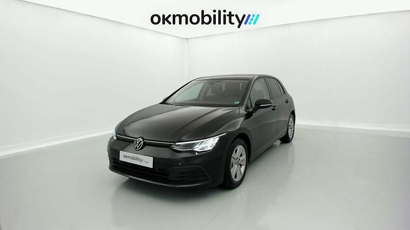 Deep black perleffekt Usado 2020 VW Golf VII Life | 18.720 € (Super precio) - Imagen 1/4