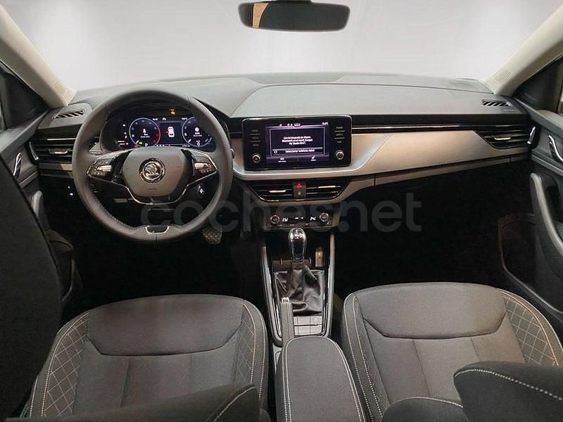 Usado Skoda 110 R 110 CV (80 kW) 2024 Blanco Berlina