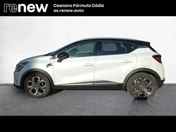 Usado Renault Captur Zen 160 CV (117 kW) 2022 Blanco SUV