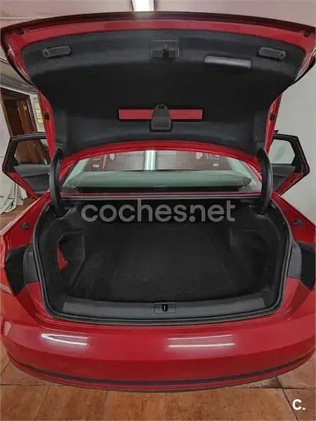 Usado Audi A4 S-Line 150 HP (110 kW) 2016 Vermelho Sedan