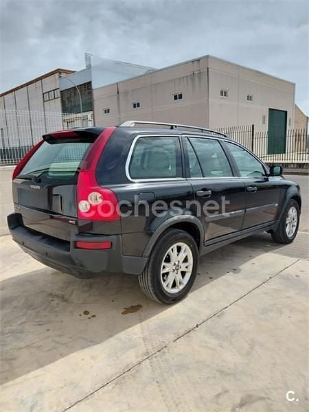 Usado Volvo XC90 Momentum 163 CV (119 kW) 2005 Negro SUV