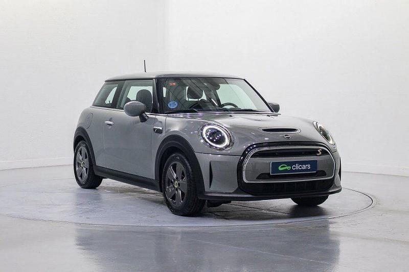 Usado Mini Cooper SE 135 kW (184 CV) 2021 Gris Utilitario