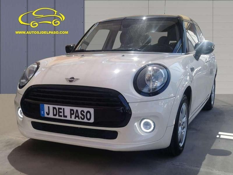 Usado Mini ONE 102 CV (75 kW) 2019 Beige Utilitario