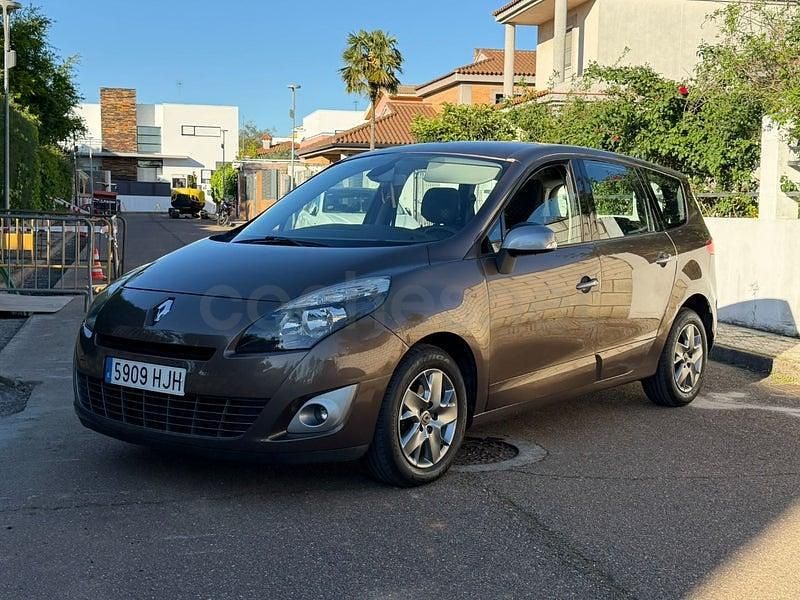 Usado Renault Grand Scénic III Business 110 CV (80 kW) 2012 Beige Monovolumen