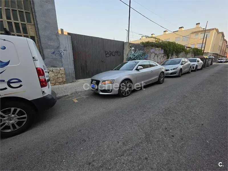 Usado Audi A5 240 CV (176 kW) 2008 Gris / plata Coupe