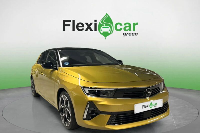 Amarillo Usado 2022 Opel Astra Ultimate Berlina | 20.290 € (Super precio) - Imagen 1/4