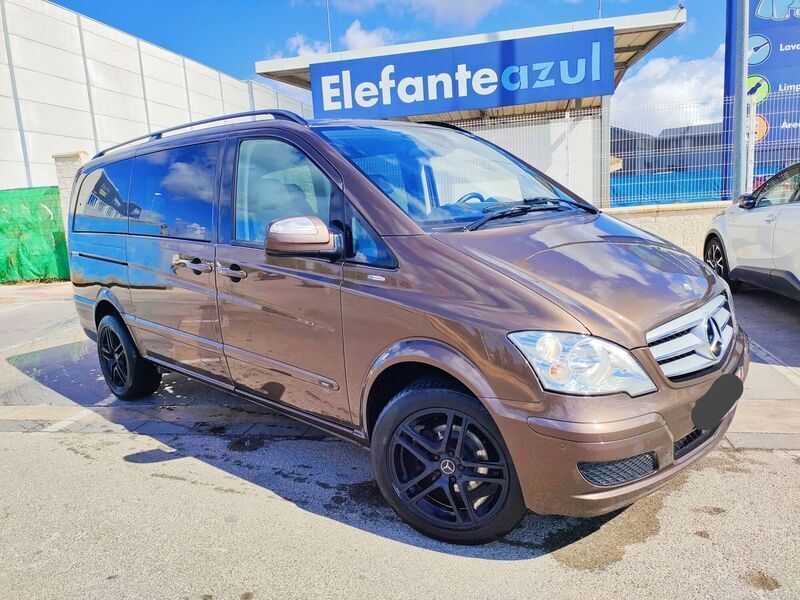 Marrón Usado 2014 Mercedes Viano Monovolumen | 23.499 € - Imagen 1/3