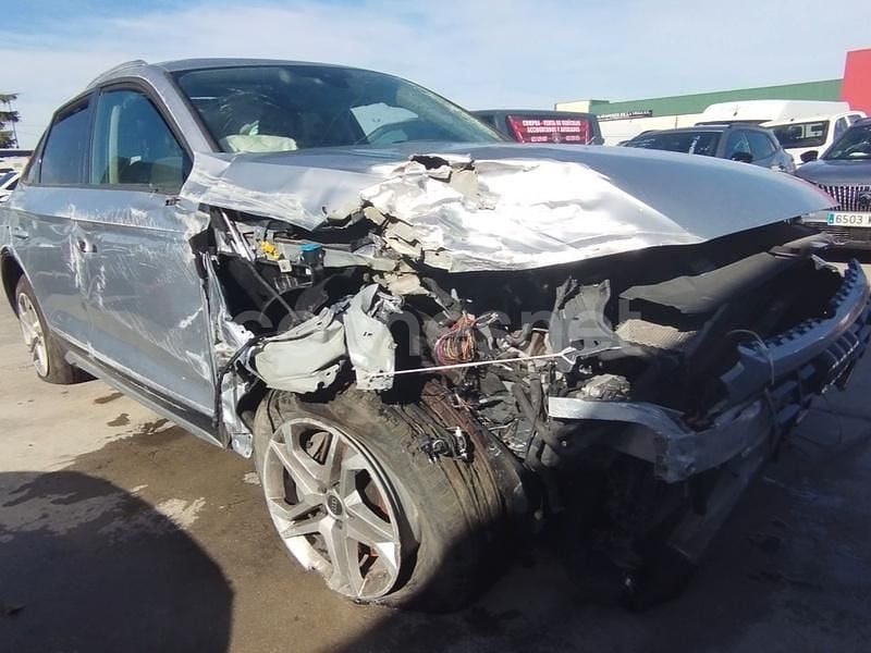 Gris / plata Usado 2024 Audi Q5 Advanced Plus SUV | 5900 € - Imagen 1/4