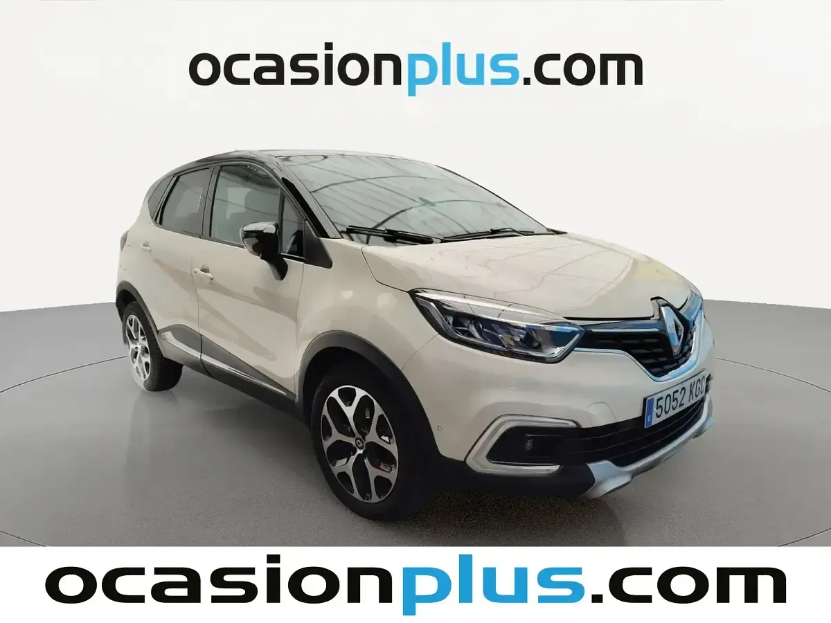 Usado Renault Captur Zen 120 CV (88 kW) 2017 Beige SUV
