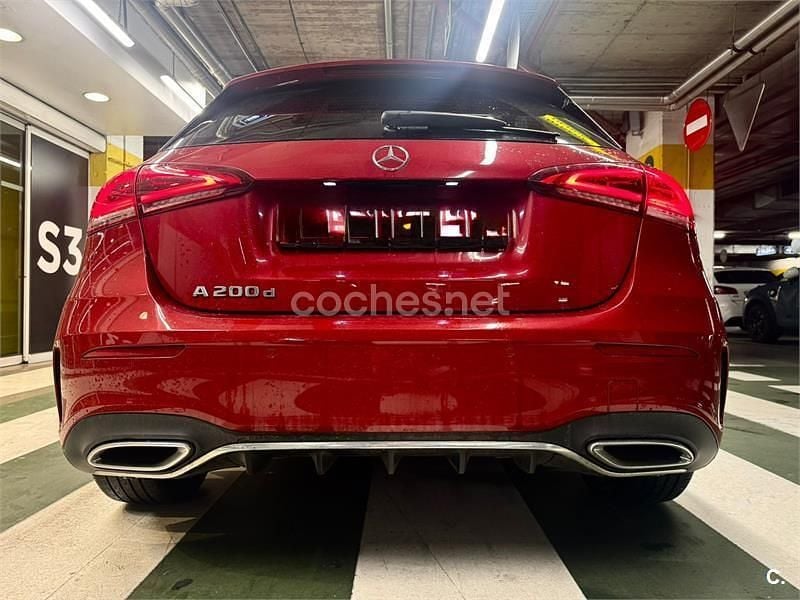 Usado Mercedes A200 150 CV (110 kW) 2021 Rojo Berlina