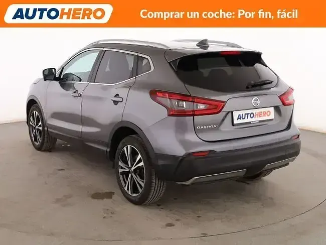 Usado Nissan Qashqai Acenta 115 CV (84 kW) 2018 Gris SUV