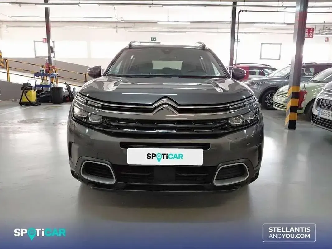 Usado Citroën C5 Aircross Shine 131 CV (96 kW) 2021 Gris SUV