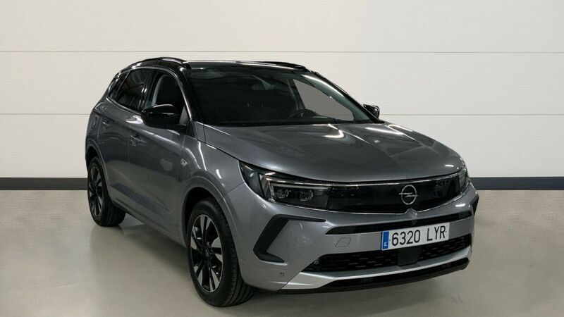 Gris Usado 2022 Opel Grandland X Ultimate SUV | 20.480 € (Un poco caro) - Imagen 1/4