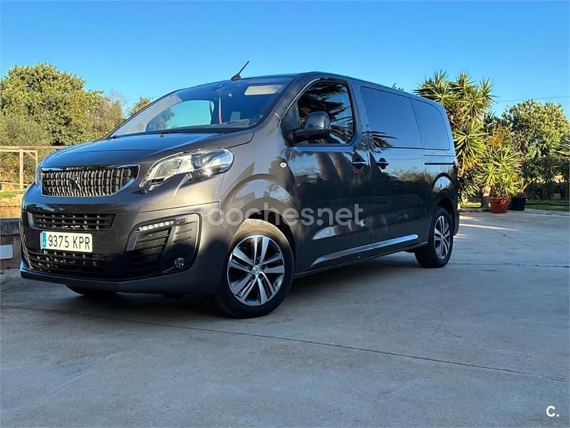 Usado Peugeot Traveller Allure 150 CV (110 kW) 2018 Gris / plata Monovolumen