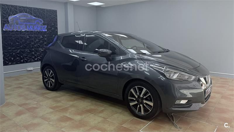 Usado Nissan Micra N-Connecta 100 CV (73 kW) 2019 Gris / plata Utilitario
