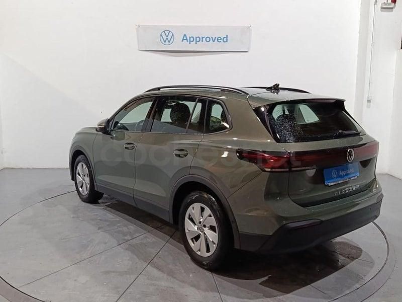 Usado VW Tiguan 150 CV (110 kW) 2025 Verde SUV
