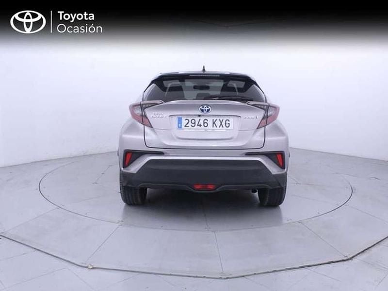 Usado Toyota C-HR Advance 122 CV (89 kW) 2019 Gris SUV