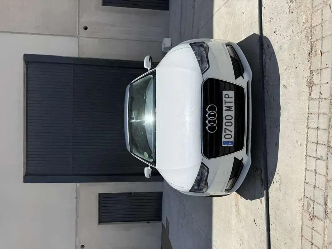 Usado Audi A5 177 CV (130 kW) 2013 Blanco Coupe