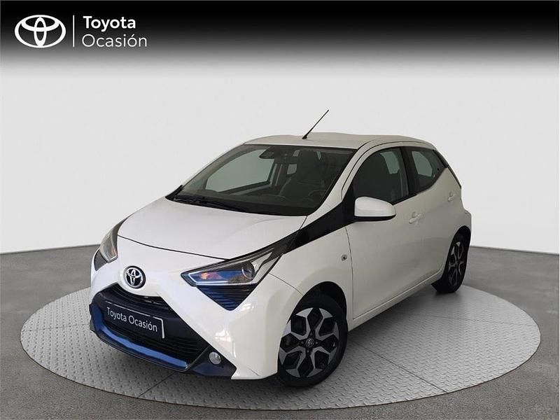 Otro Usado 2018 Toyota Aygo X-play Utilitario | 10.900 € (Un poco caro) - Imagen 1/4