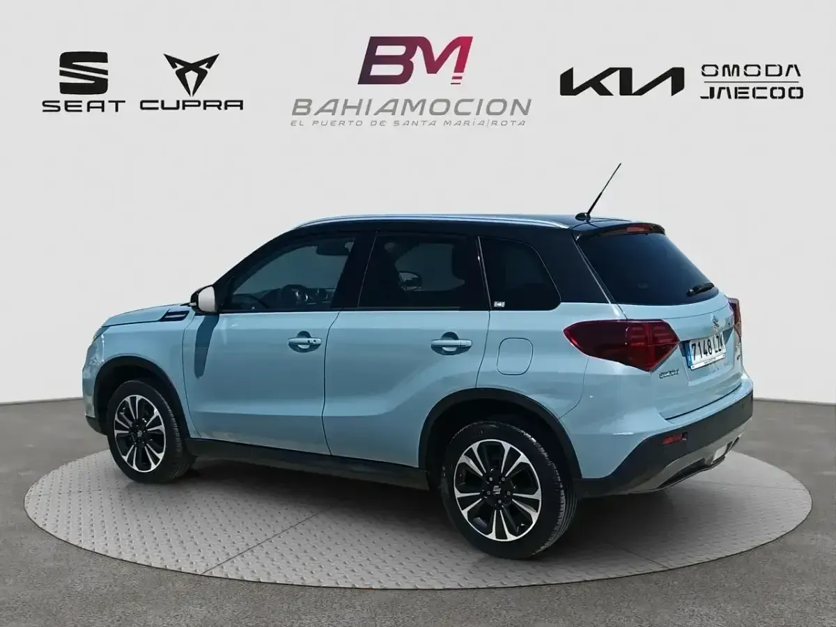 Usado Suzuki Vitara GLX 129 CV (94 kW) 2022 Azul SUV