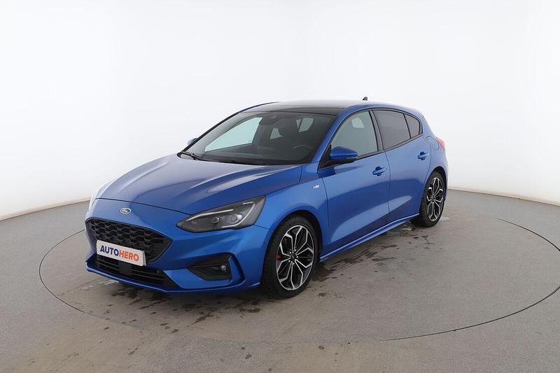 Azul Usado 2020 Ford Focus ST-Line Utilitario | 19.399 € (Caro) - Imagen 1/3