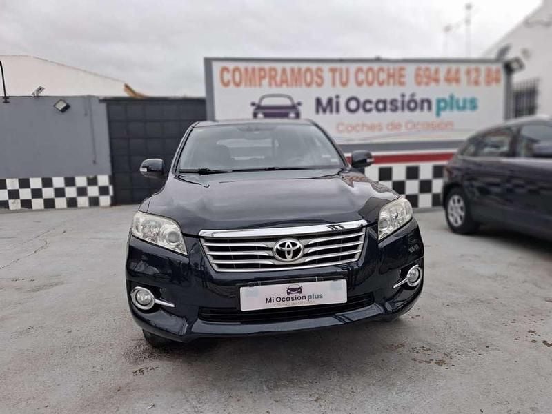 Negro Usado 2011 Toyota RAV4 Advance SUV | 12.400 € (Precio justo) - Imagen 1/4