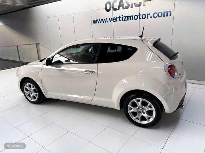 Usado Alfa Romeo MiTo 70 CV (51 kW) 2015 Blanco Utilitario