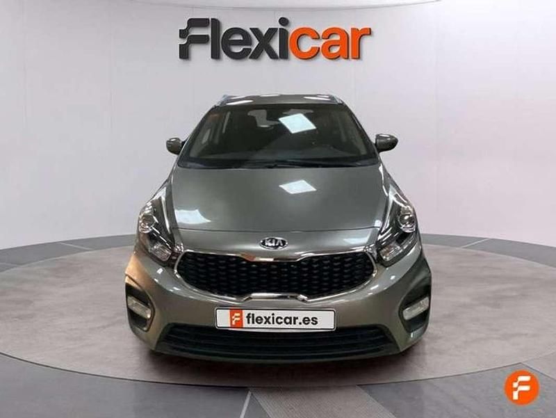 Usado Kia Carens 116 CV (85 kW) 2017 Gris Monovolumen
