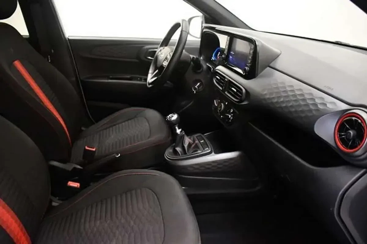 Używany Hyundai i10 N Line 79 KM (58 kW) 2025 Biały Hatchback