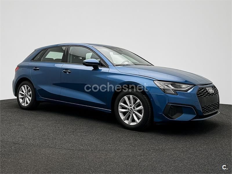 Usado Audi A3 Premium 150 CV (110 kW) 2021 Azul Berlina