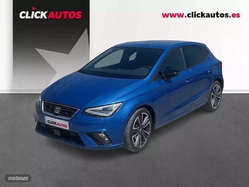 Azul Usado 2025 Seat Ibiza FR Berlina | 22.650 € (Caro) - Imagen 1/4
